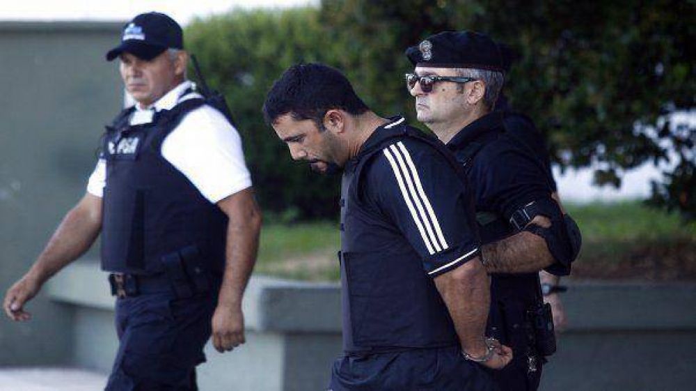 En exclusivo, las escuchas a Suris: "Voy a ser el mismo, con o sin droga"