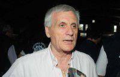 �La gente est� cansada de que le digan que todo se derrumba�