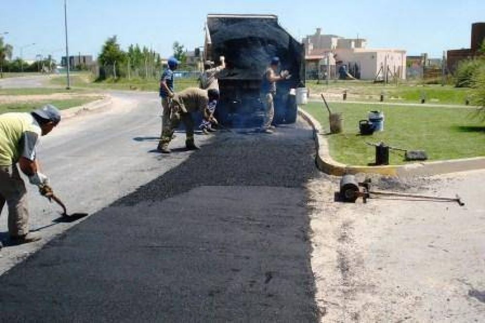 El municipio de Tigre avanza con el Plan de Bacheo 2014 