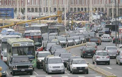 Se proponen incrementar desde este a�o la cantidad de viajes en colectivo
