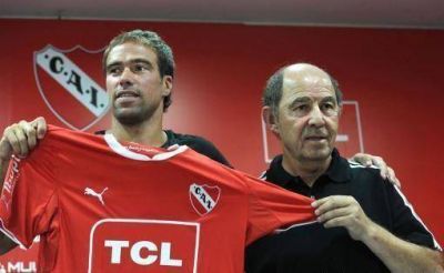 Independiente - Federico Ins�a: "Era el momento justo para volver"