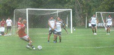 Quilmes empat� ante Estudiantes en el pen�ltimo amistoso de la pretemporada