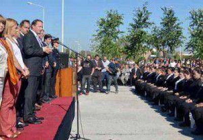 Suman lugares para anotarse al ciclo 2014 de la Escuela de Polic�a