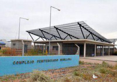 La inauguraci�n de la c�rcel de Senillosa todav�a no tiene fecha 