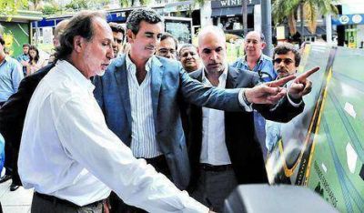 "Trabajando juntos se puede ayudar a la gente"