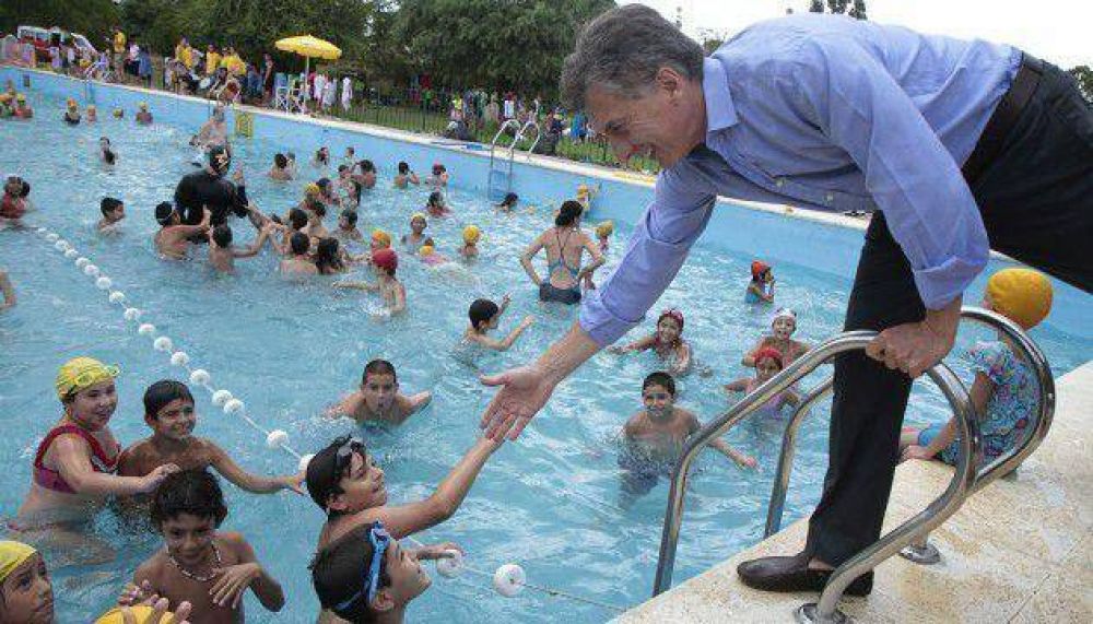 Parque de la Ciudad: Macri visit� la colonia de vacaciones