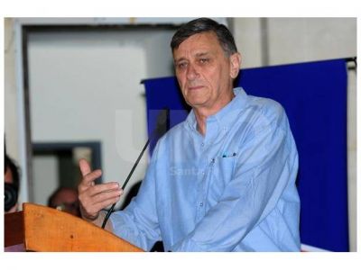 Binner: "�C�mo se pueden decir progresistas cuando el ajuste impacta en los salarios?"
