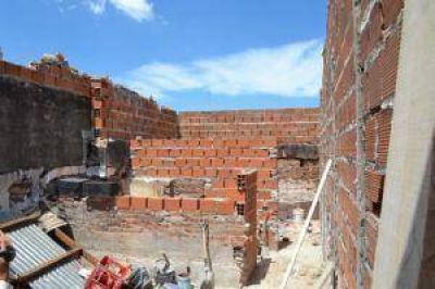 La Municipalidad clausur� la obra clandestina a la que se le derrumb� el techo