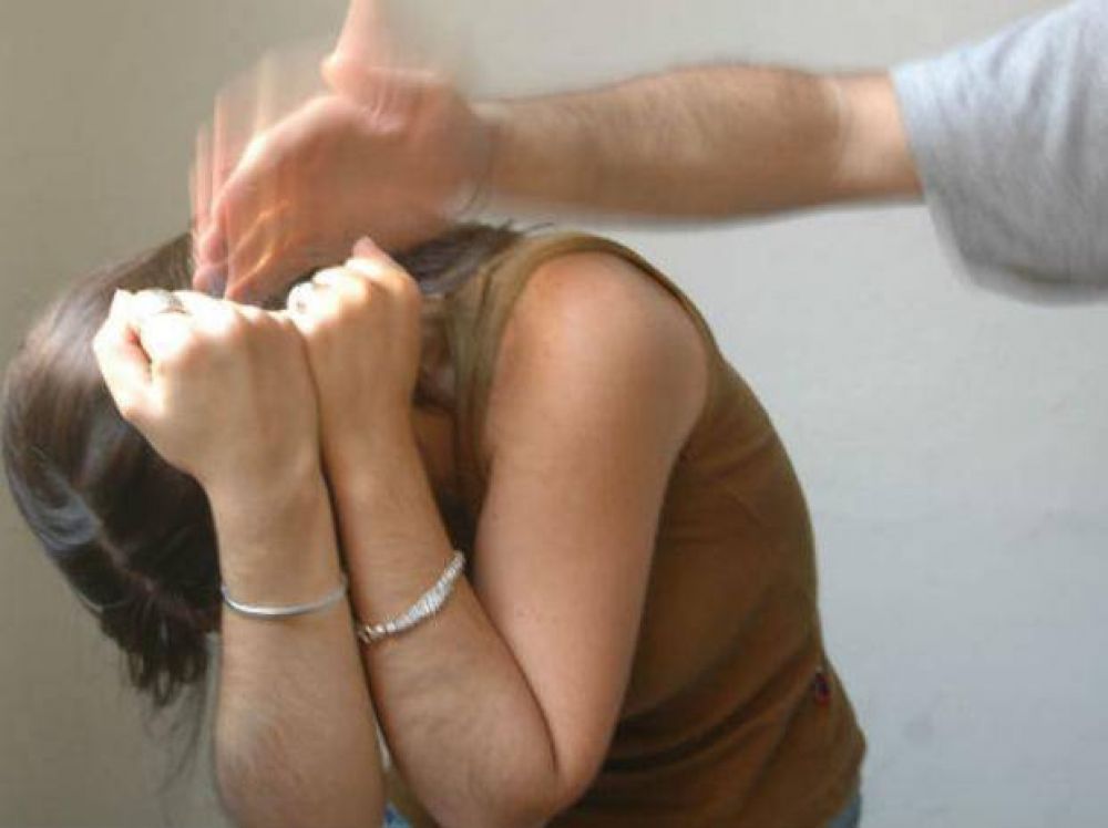 Entregan botones de alarma a mujeres v�ctimas de violencia de g�nero