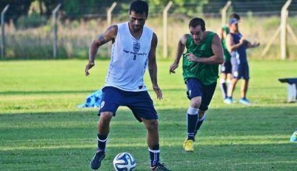 Troglio defini� el once y los que viajan a Mar del Plata