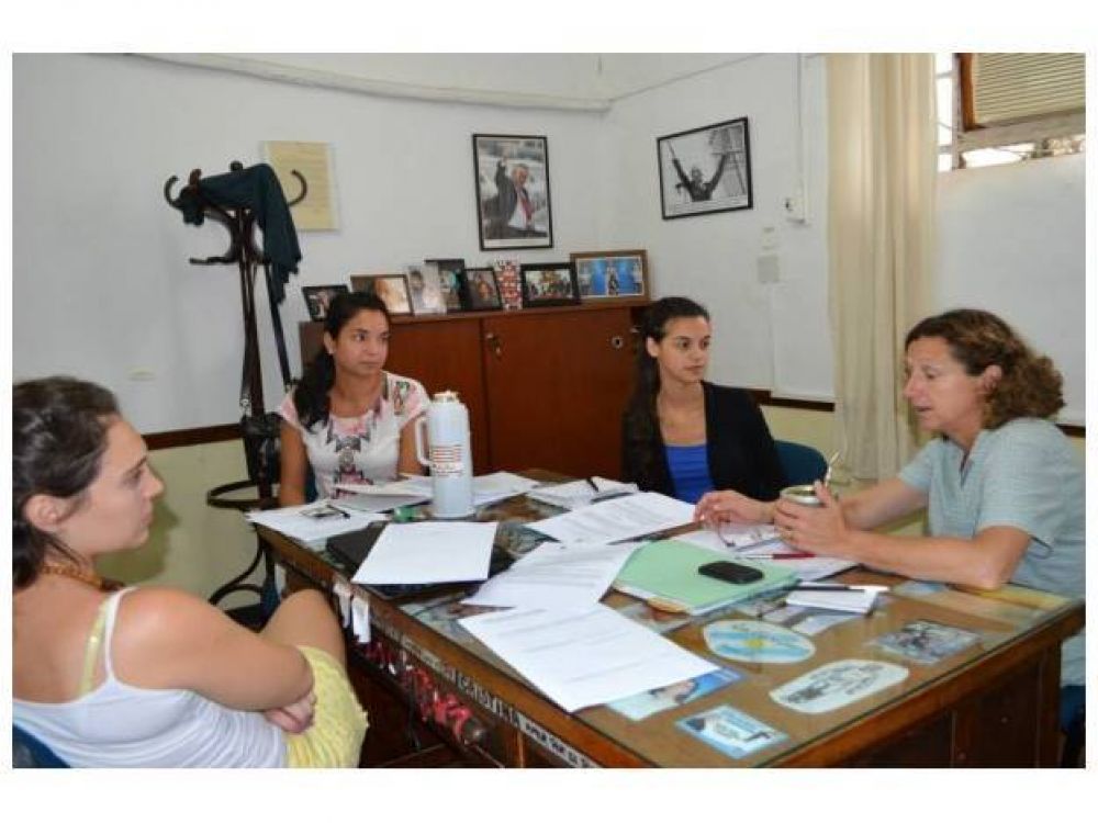 Buscan crear un �rea contra la discriminaci�n en el �mbito municipal