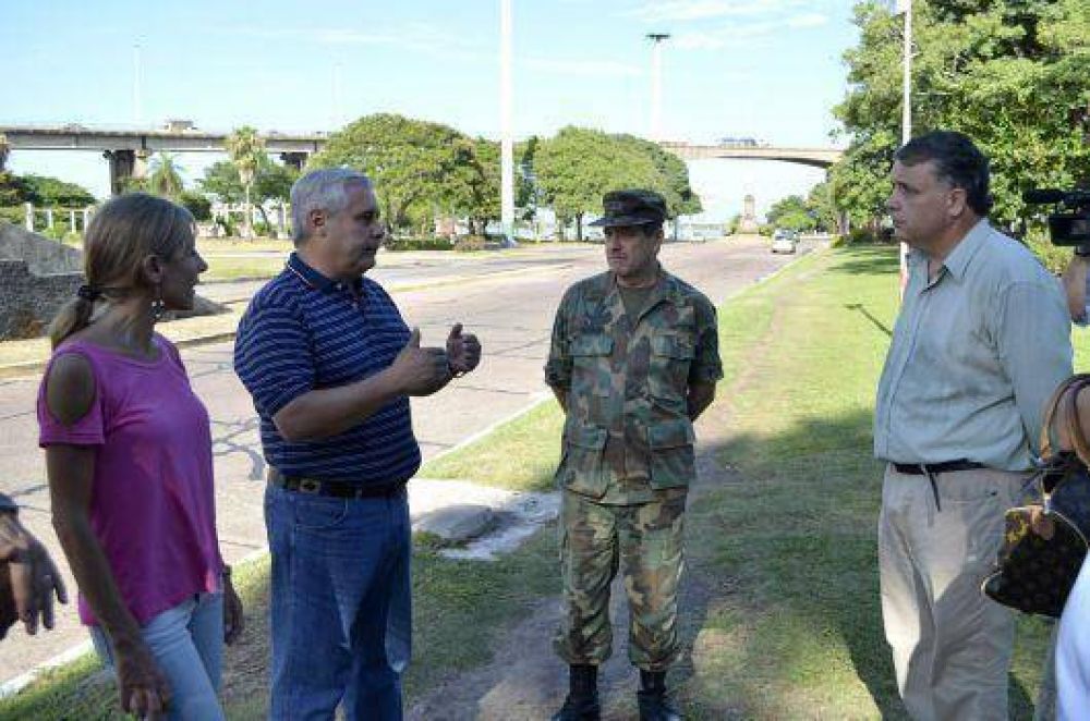 El intendente Fabi�n R�os planific� obras para la refuncionalizaci�n del ex Regimiento N�9