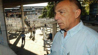 Desaf�o del campo: "El productor va a vender cuando necesite hacerlo"