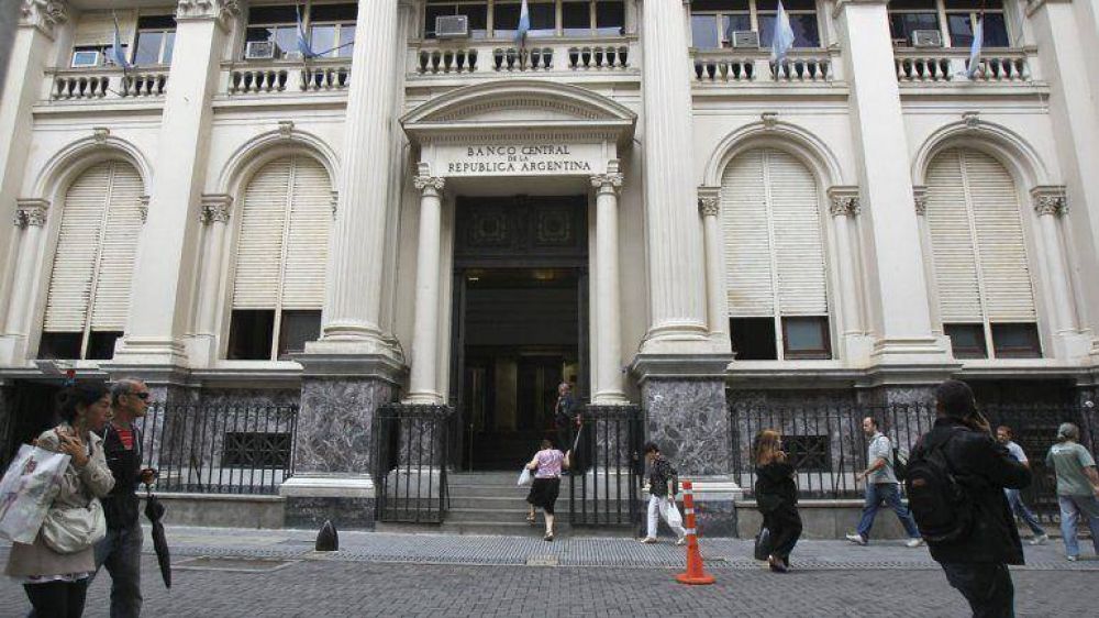 "Las supuestas conspiraciones nos distraen de lo que verdaderamente est� pasando"