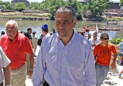 Ferraresi: �Antes de controlar las obras de la Naci�n, Macri deber�a trabajar en el Riachuelo�