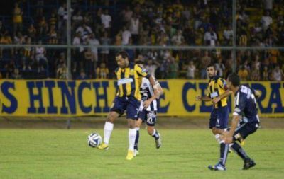En un tibio partido, Talleres y Rosario igualaron 0 a 0