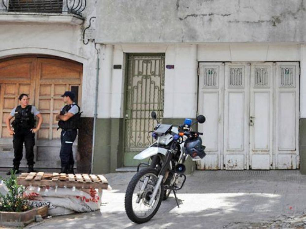 Matan a un hombre a golpes en su casa y cae el presunto asesino, quien ser�a un conocido