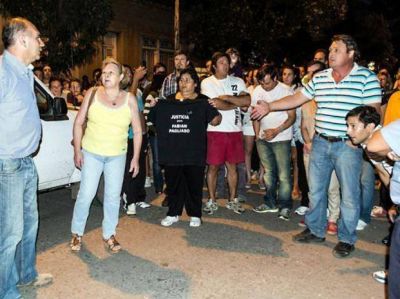 Marcha de vecinos para reclamar por mayor seguridad en la ciudad de Rufino