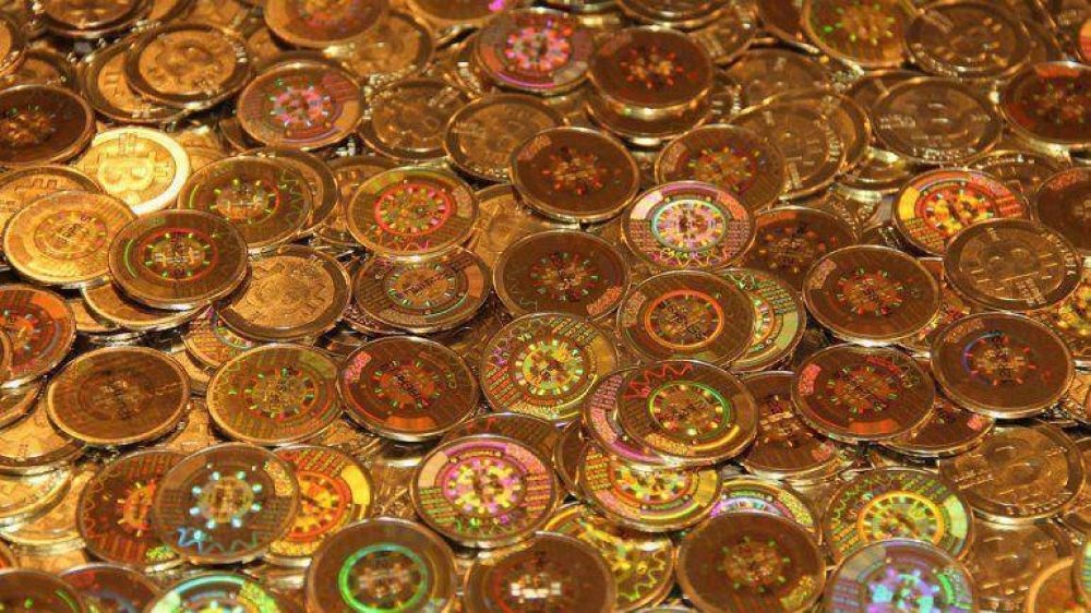 Bitcoin: las idas y vueltas de la moneda del futuro?