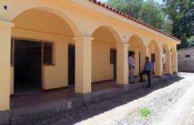 La Provincia invierte m�s de $1,5 millones en la obra del hospital de San Carlos