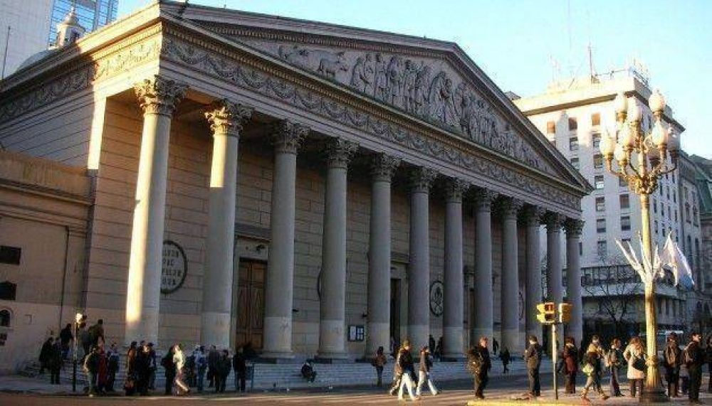 Robaron la exoficina del Papa en la Catedral Metropolitana