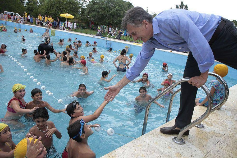 Macri recorri� la colonia de vacaciones del Parque de la Ciudad