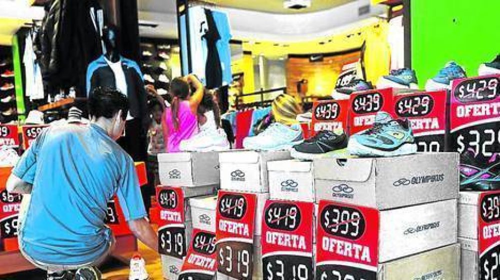 Ya se consiguen rebajas de hasta 50% en las calles comerciales
