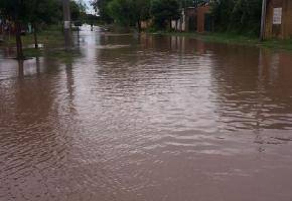 Temporal: �Muchas personas perdieron todo lo que ten�an�, asegur� Mosteiro