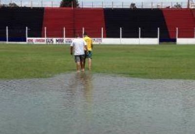 F�tbol: San Roque - Conesa, suspendido