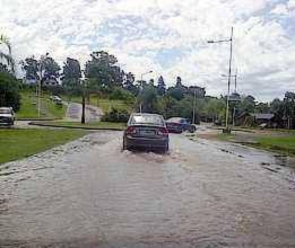 La lluvia produjo anegamientos y otros problemas  