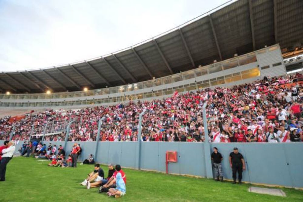 River tuvo su primera pr�ctica en San Luis 