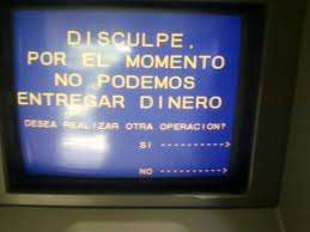 Cajeros fuera de servicio o sin plata durante el fin de semana