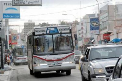 Boleto: �Si no llegan como corresponde no vamos a mover nada�, dijo Almir�n 