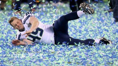 Super Bowl: los Seahawks aplastaron por 43-8 a los Broncos