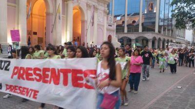 Diario Perfil titula: "La corporaci�n que encubre las desapariciones en Salta"