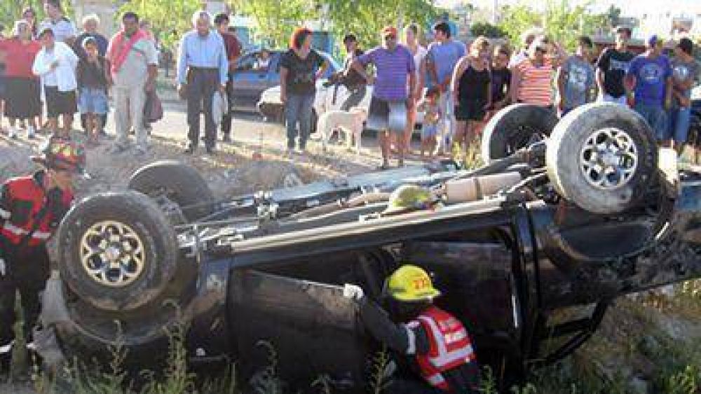 Un nene muerto y otro herido en accidente cerca del Dique 