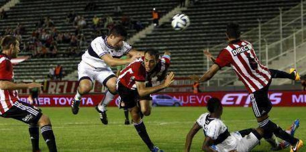 El Lobo gan� la Copa Amistad al vencer al Pincha