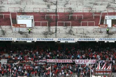 Nada cambia: el f�tbol argentino seguir� sin hinchas visitantes