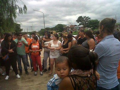 Segundo Centenario record� a los j�venes fusilados en Jos� Le�n Su�rez hace tres a�os