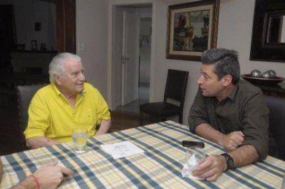 Cafiero: �V�ctor Santa Mar�a es mi candidato�,