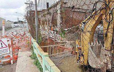 Tras las quejas, aseguran que contin�an las obras en el Gal�ndez