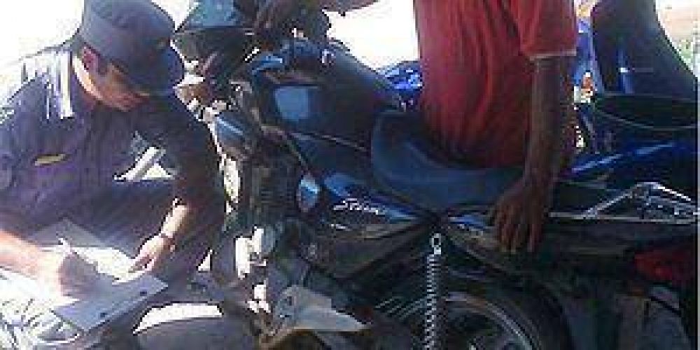 La Polic�a inspeccion� varios talleres mec�nicos de motocicletas en el C5