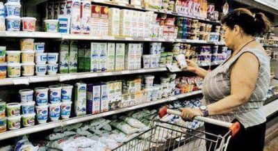Defensor�a alert� sobre especulaci�n en precios de l�cteos