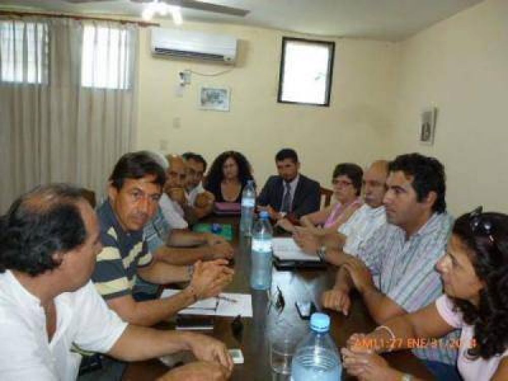 El gobierno debe escuchar y entender que el di�logo es una herramienta superadora para la crisis que padecemos