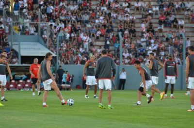 River volvi� a entrenar a puertas abiertas en el Juan Gilberto Funes