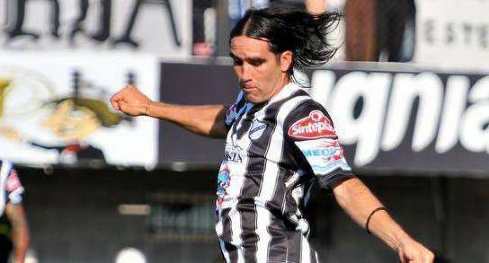 Carlos Soto ser� refuerzo de Col�n