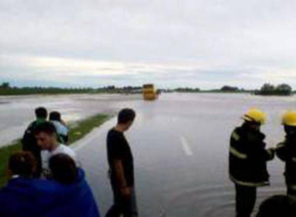 San Pedro: son 350 los evacuados por las lluvias
