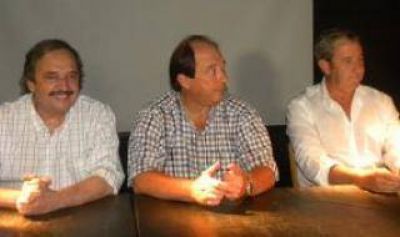 De cara a 2015, radicales comenzaron recorridas por la Provincia