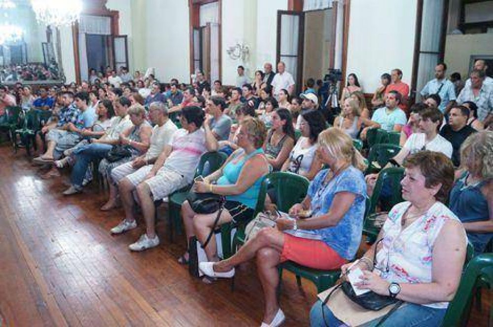 Hoy se inicia la acreditaci�n de datos en el Municipio para el sorteo de los terrenos 