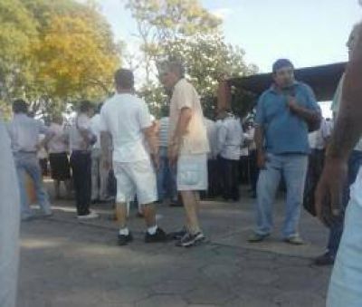 La crisis golpea duro a Tucum�n: protestan por despidos en Scania